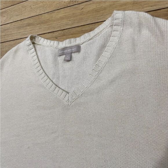 BANANA REPUBLIC Merino Wool Mohair V-neck Sweater Womens M Soft Stretch Boho - Picture 13 of 16